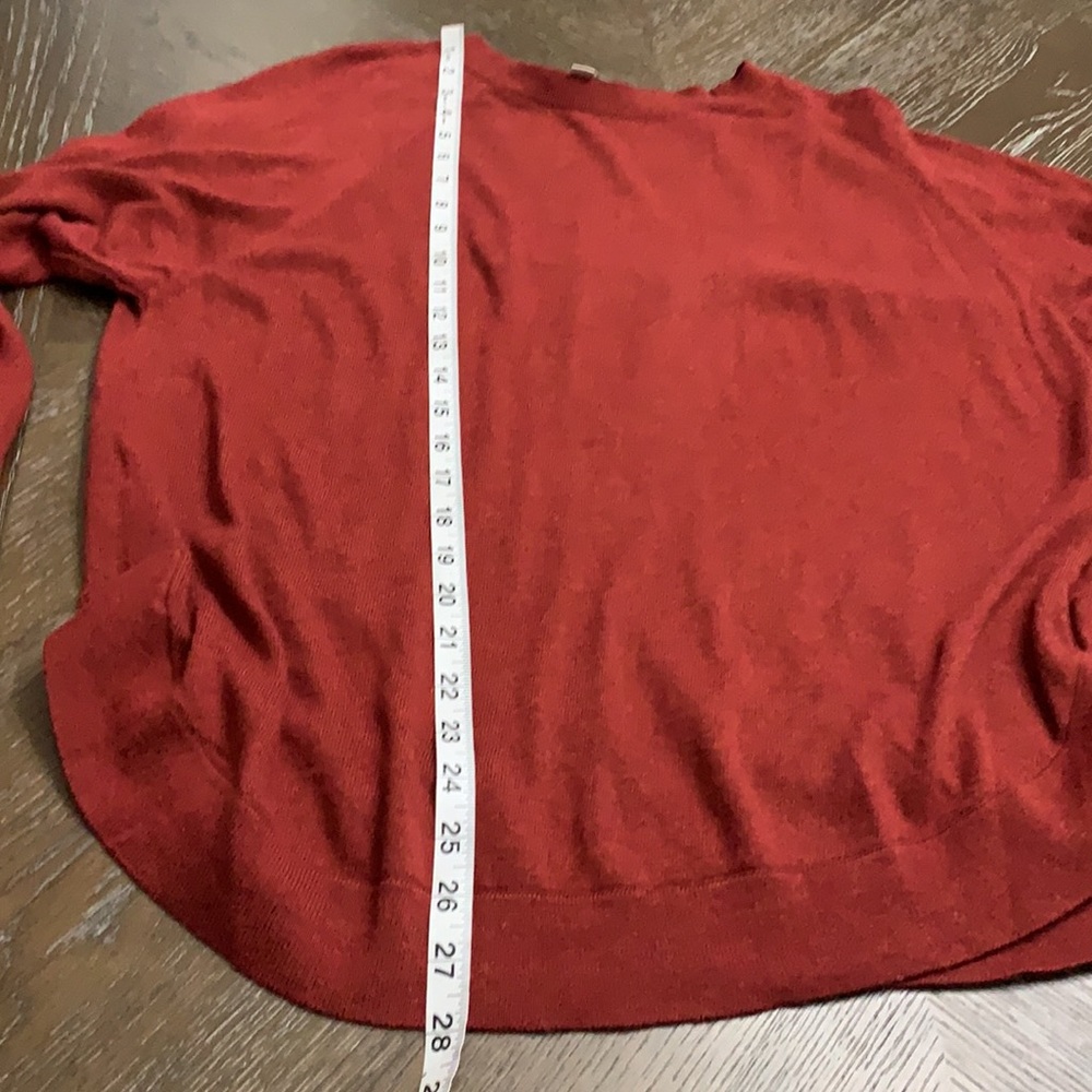 Loft solid red sweater - Picture 17 of 17